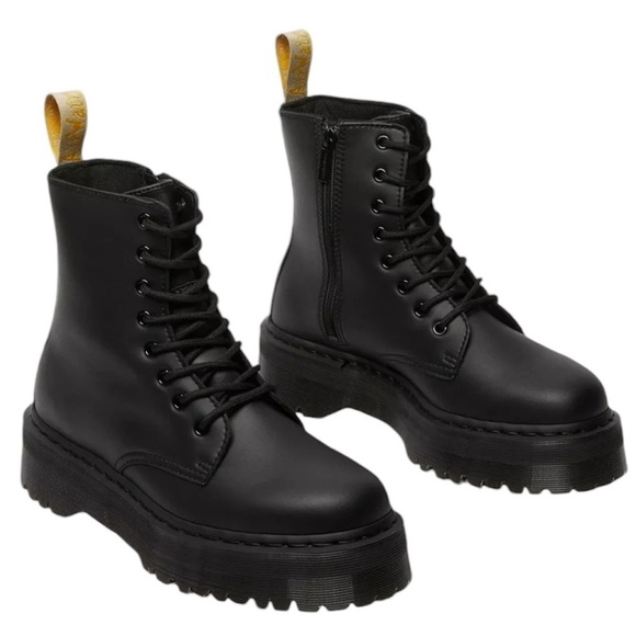 Dr. Martens Vegan Jadon II Boot Mono Platforms in Black Sz 12 Women's or Men 11 - Picture 1 of 14